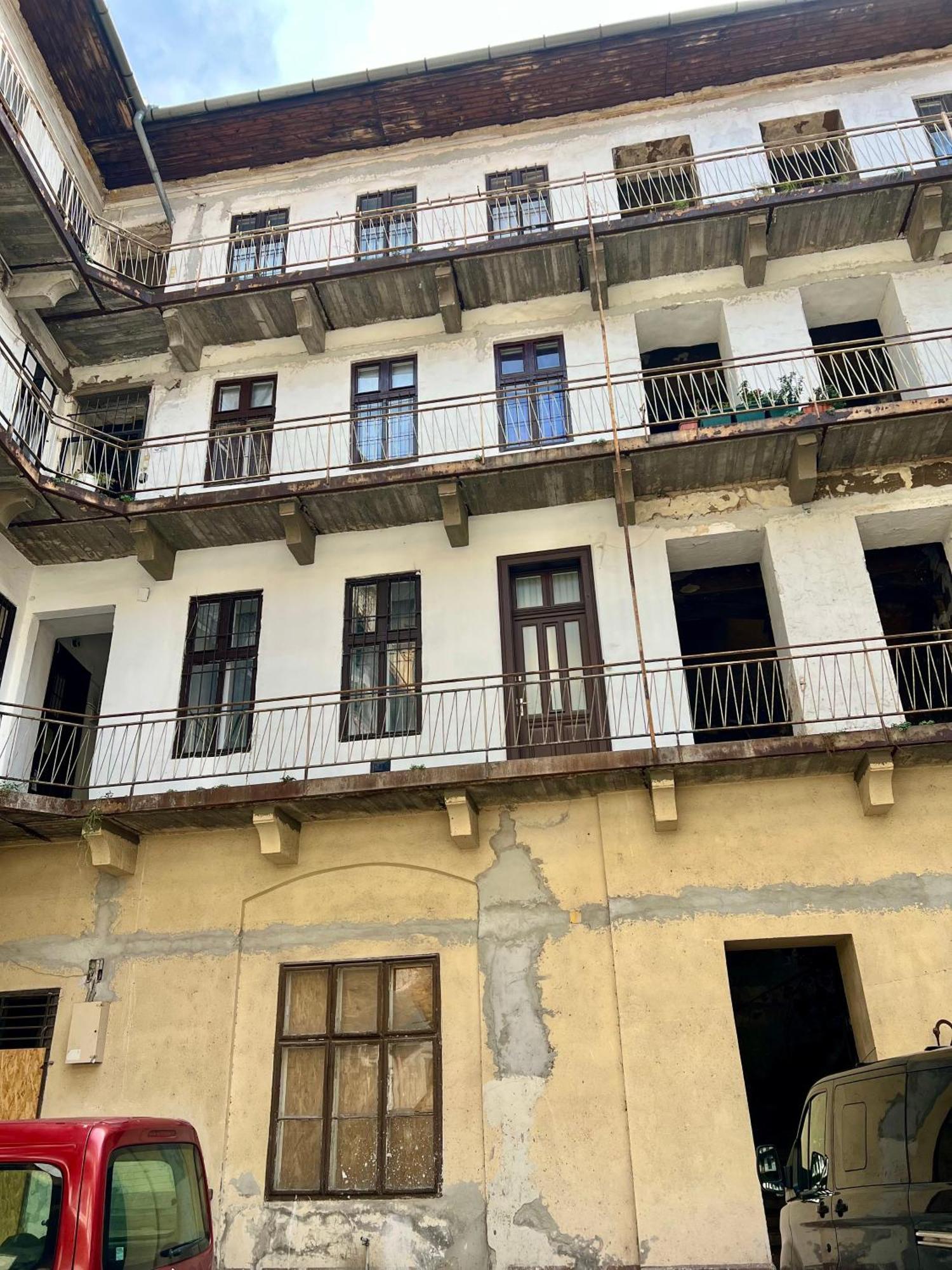 Gozsdu Court Bismarck Apartment Budapesta Exterior foto